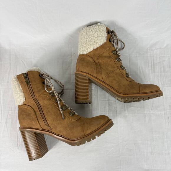 Nine West Boots Women's 7.5M Faux Fur Lined High Heel Lace Up Boots Faux Leather - Picture 6 of 9